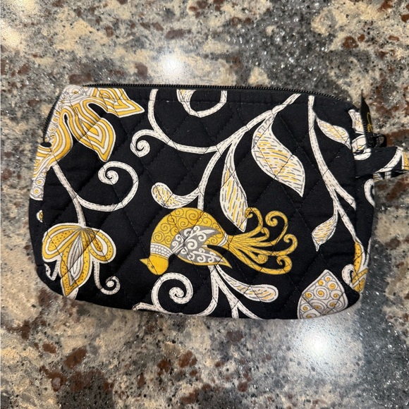 Vera Bradley “Yellow Bird” Shoulder Bag and matching small cosmetic bag - Picture 10 of 11